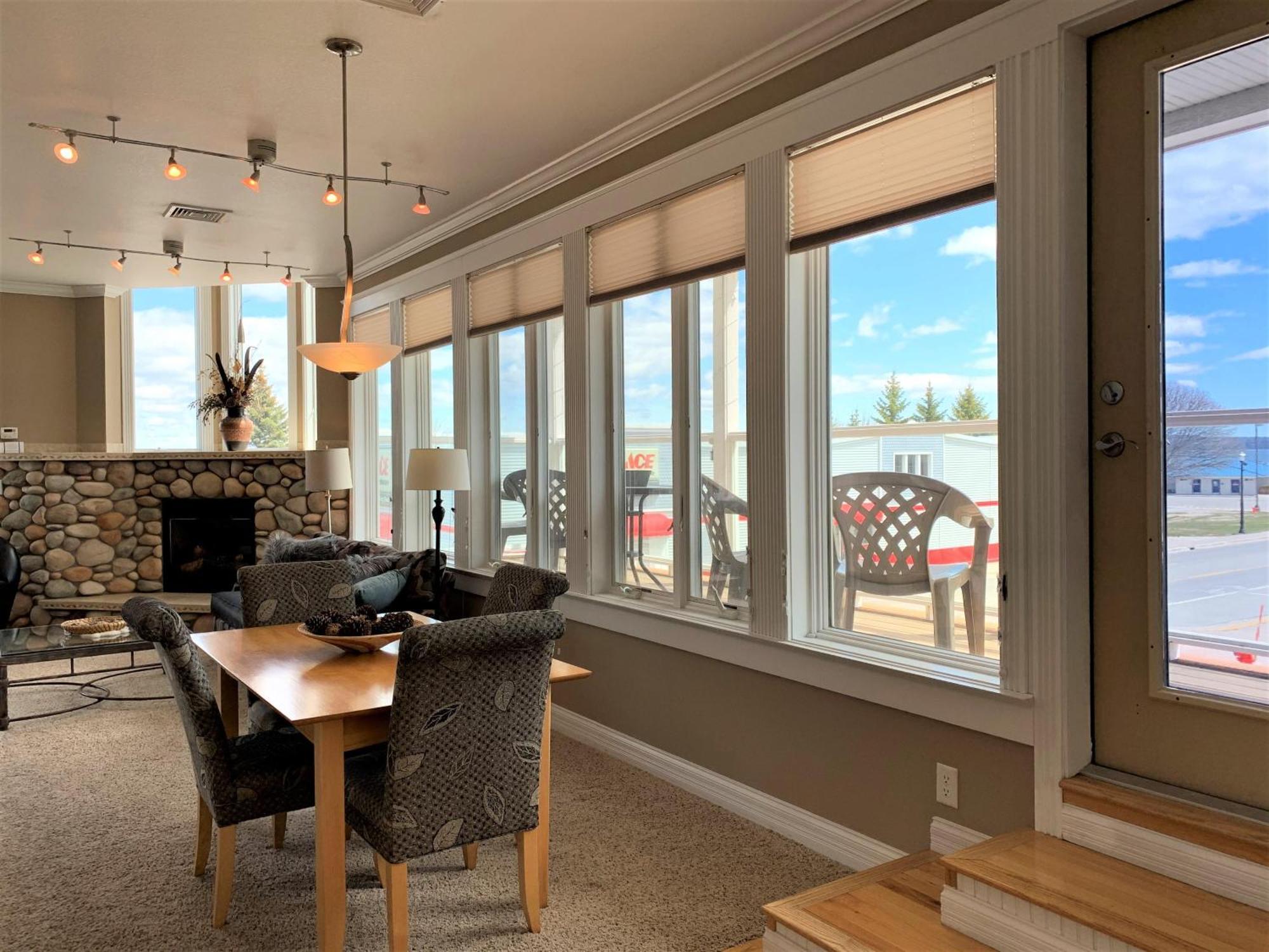 Pier Harbor #2, Condo at Saint Ignace Exterior foto